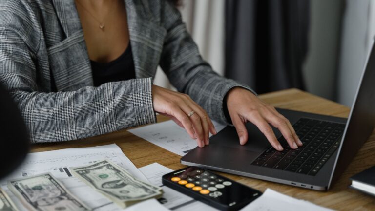 payroll compliance mistakes that cost businesses in Florida